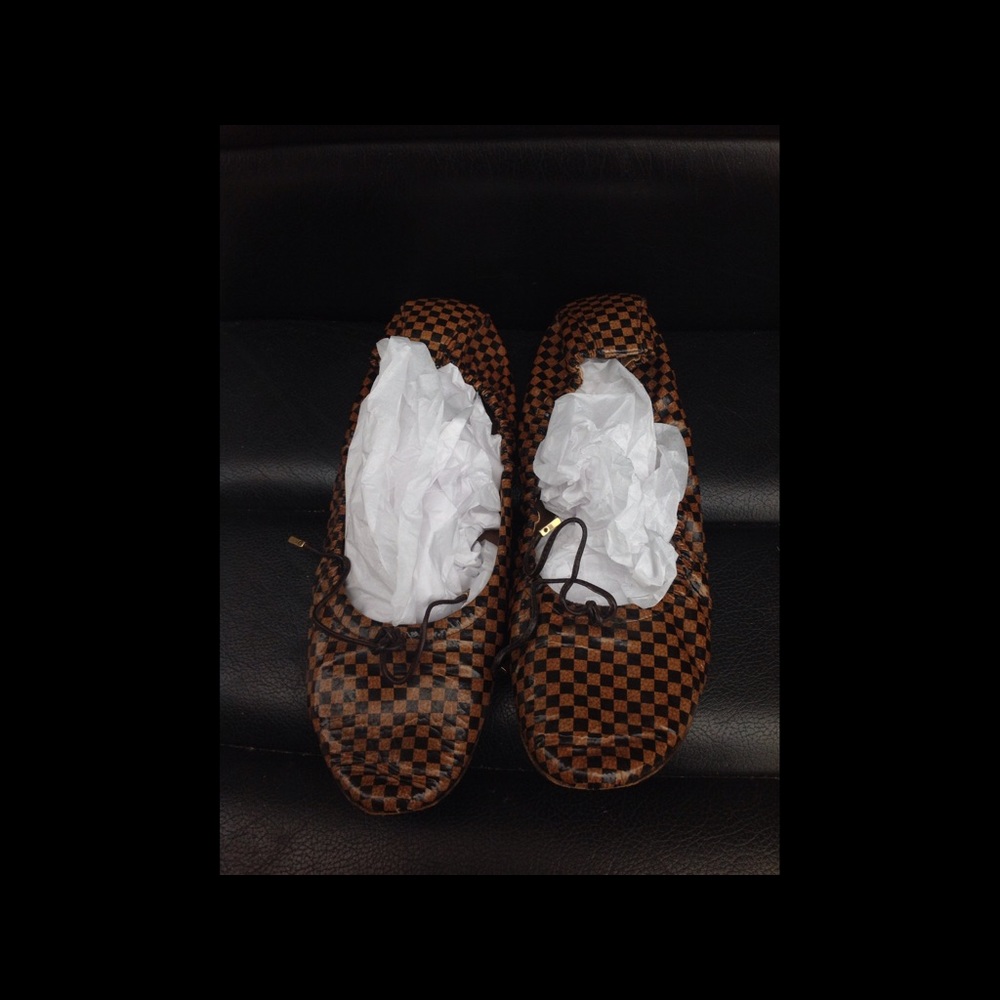 Authentic Louis Vuitton Damier  flats